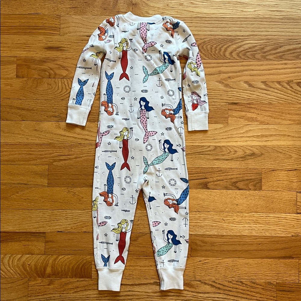 Hanna Andersson Mermaid Pajamas - Picture 7 of 14
